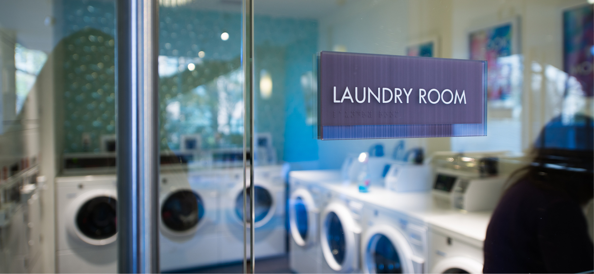 arthousedesignwork1000grantapartmentsdenversignagewayfinding2